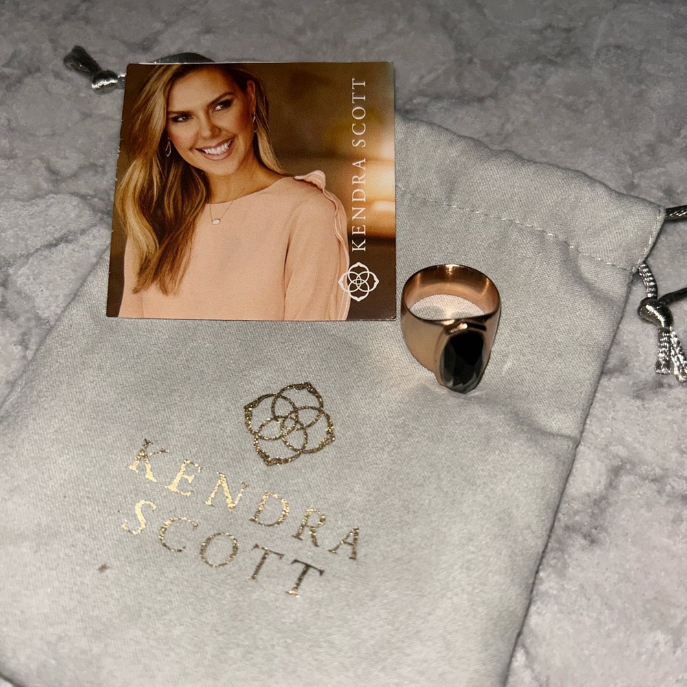 Kendra Scott Gold Ring